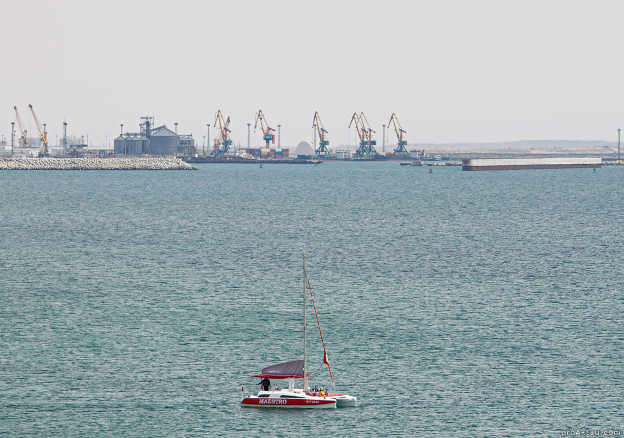 Морской порт Актау
